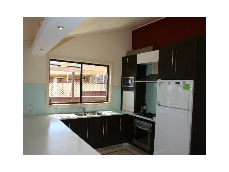 1 Naranga Avenue, Engadine NSW 2233