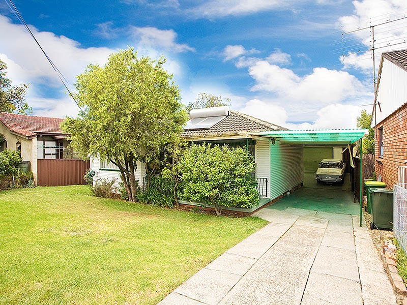 28 LANTANA ROAD, Engadine NSW 2233