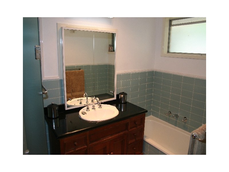 52 Sladden Road, Yarrawarrah NSW 2233