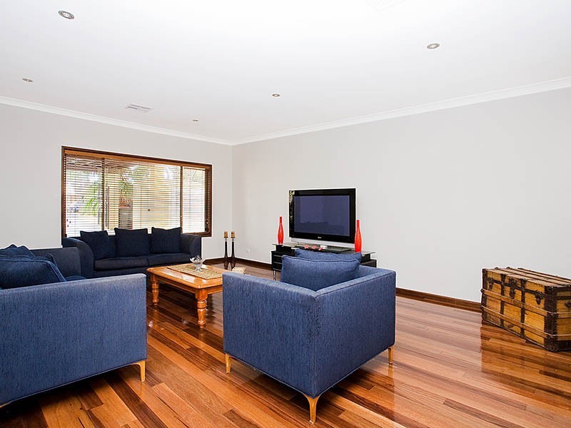 285 Cooriengah Heights Road, Engadine NSW 2233