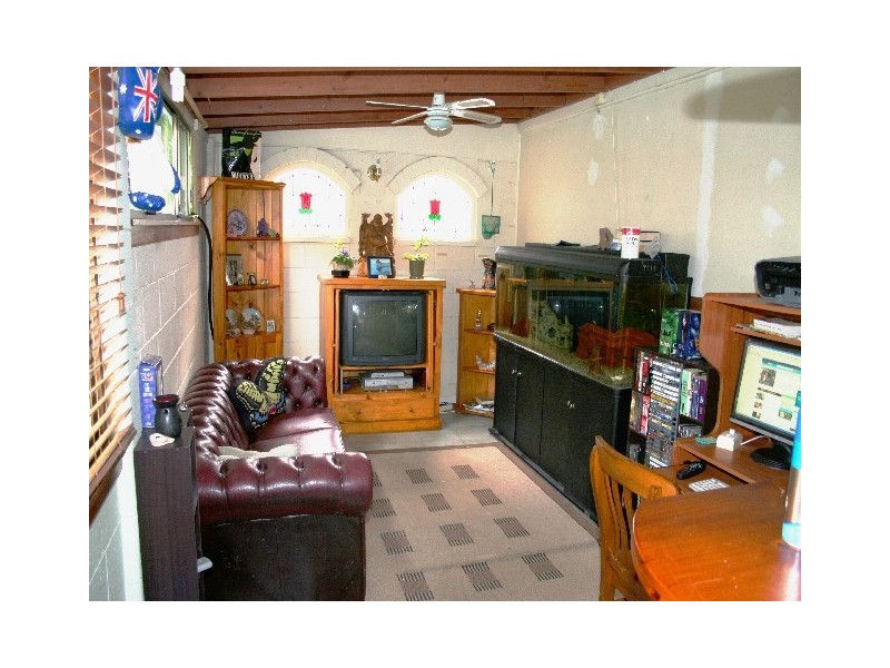 7 Poulter Ave, Engadine NSW 2233