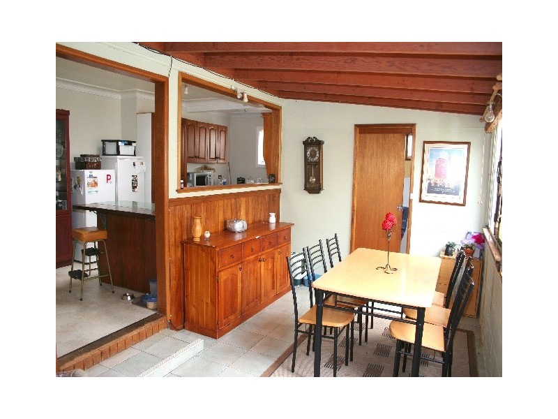 7 Poulter Ave, Engadine NSW 2233