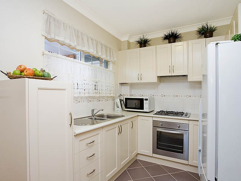 12/67 Flora Street, Kirrawee NSW 2232