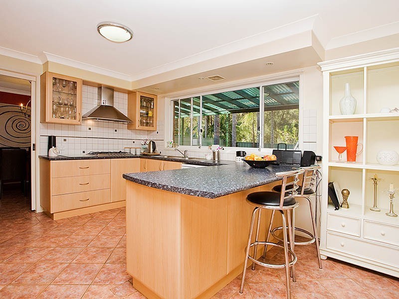210 Washington Drive, Bonnet Bay NSW 2226