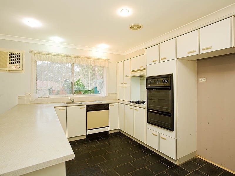 28a Cambrai Avenue, Engadine NSW 2233