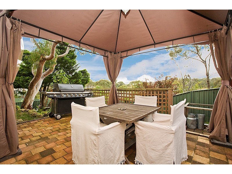 10 Ardrossan Road, Engadine NSW 2233
