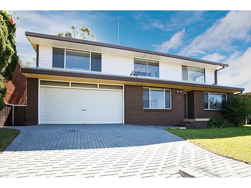 15 Beethoven Street, Engadine NSW 2233