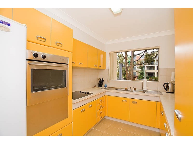 28/87 Flora Street, Sutherland NSW 2232