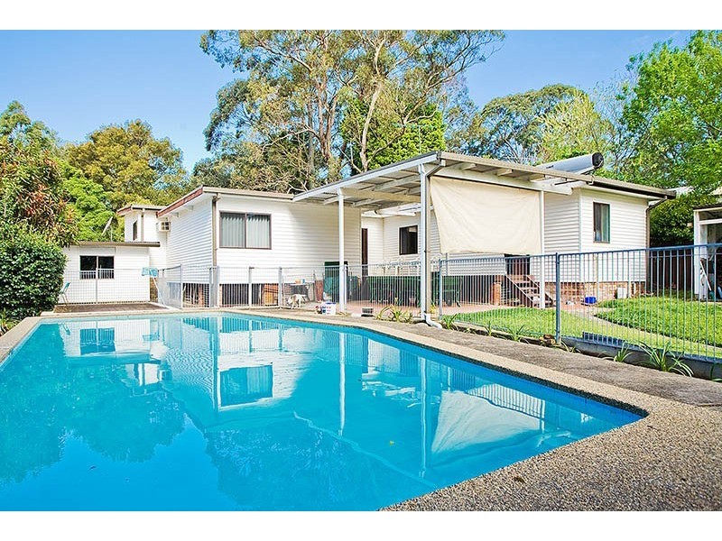 9 Hunter Street, Heathcote NSW 2233