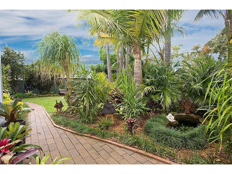 48 Forbes Crescent, Engadine NSW 2233