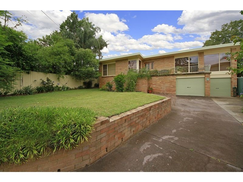 2 Range Place, Engadine NSW 2233