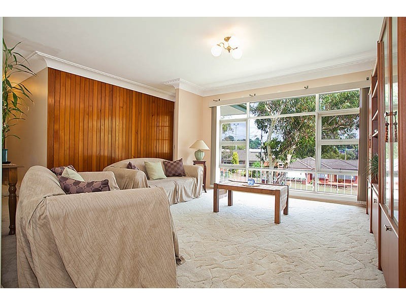 8 Palona Crescent, Engadine NSW 2233