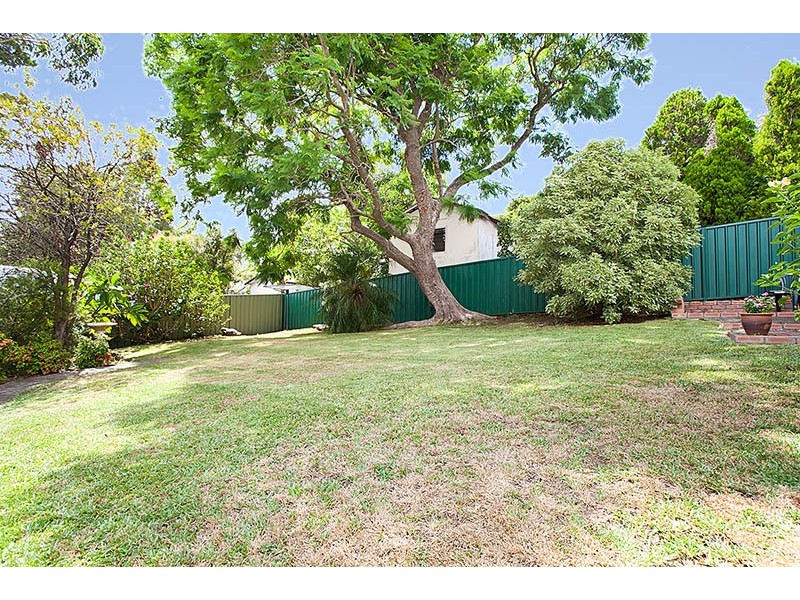 8 Palona Crescent, Engadine NSW 2233