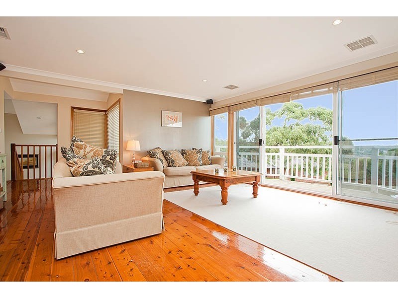 1 Lowry Place, Woronora Heights NSW 2233
