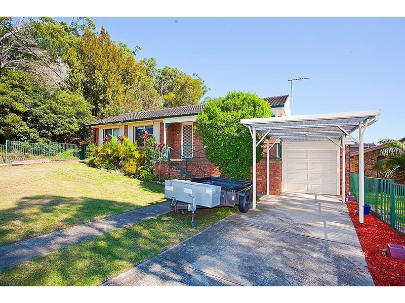 13 Caldarra Avenue, Engadine NSW 2233