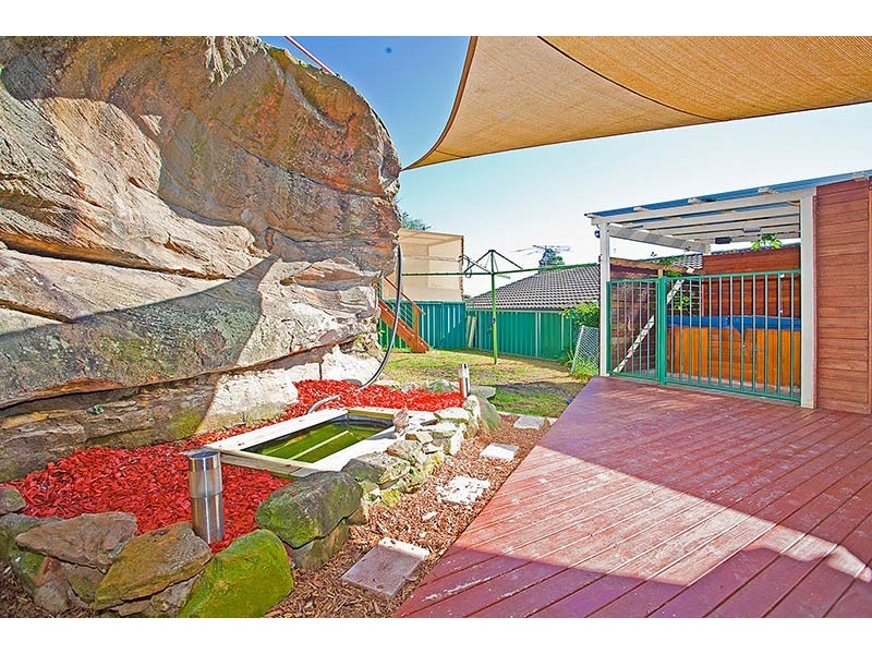 13 Caldarra Avenue, Engadine NSW 2233