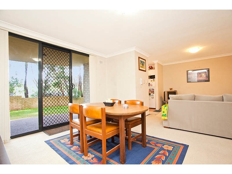 8/51 Railway Parade, Engadine NSW 2233