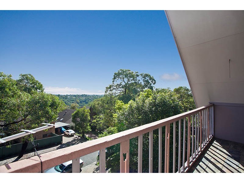 12 Glenora Road, Yarrawarrah NSW 2233