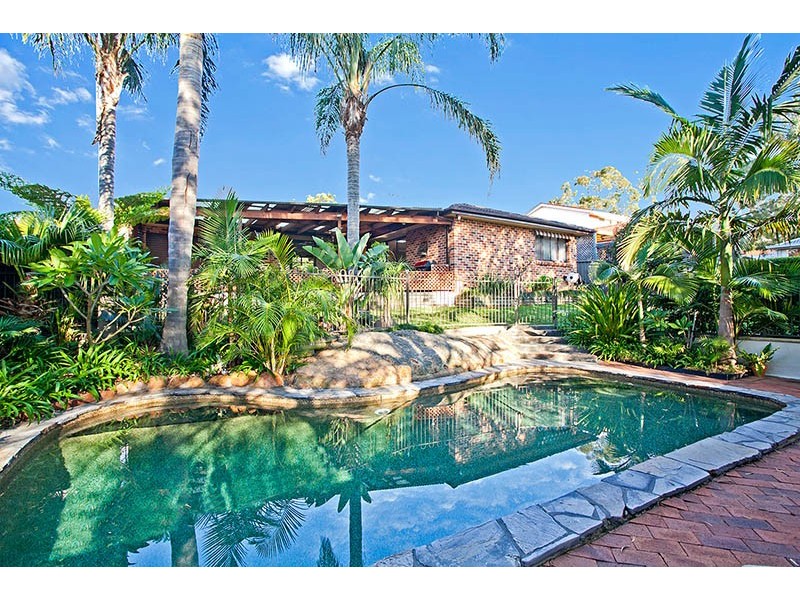 63 Albatross Circuit, Woronora Heights NSW 2233