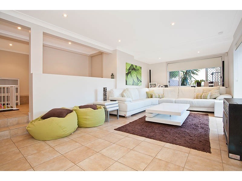 84 Cooriengah Heights Road, Engadine NSW 2233