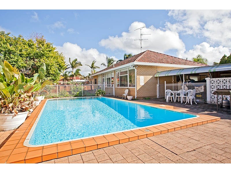 1 Snowy Place, Sylvania Waters NSW 2224