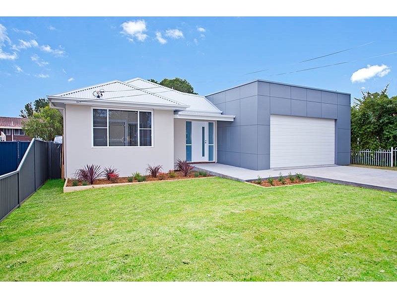 883B Princes Highway, Engadine NSW 2233