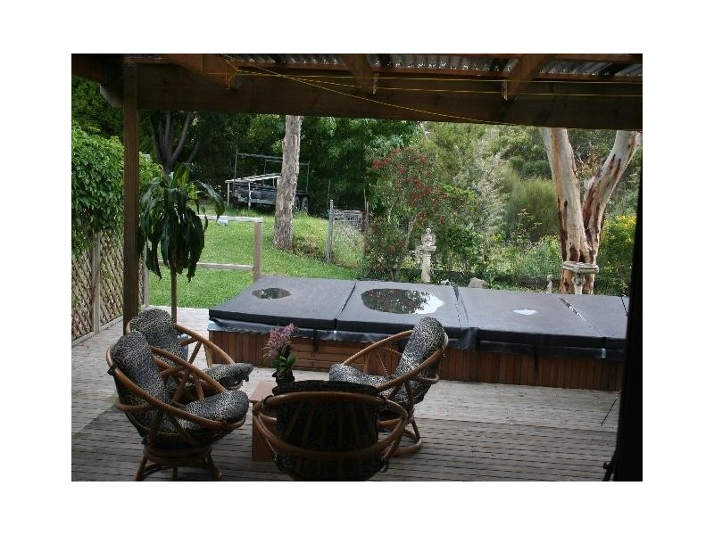 3 Bella Vista Street, Heathcote NSW 2233