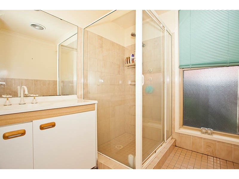 16 Quarrion Place, Woronora NSW 2232