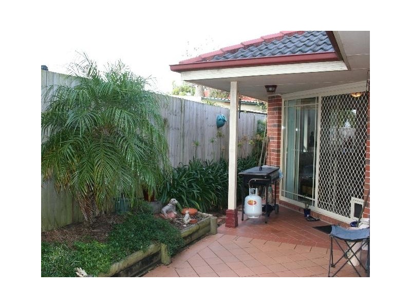 4/25 LOFTUS AVENUE, Loftus NSW 2232