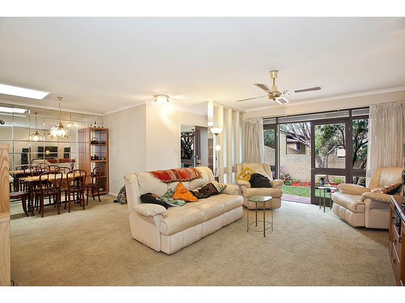 9/82-84 Yathong Road, Caringbah South NSW 2229
