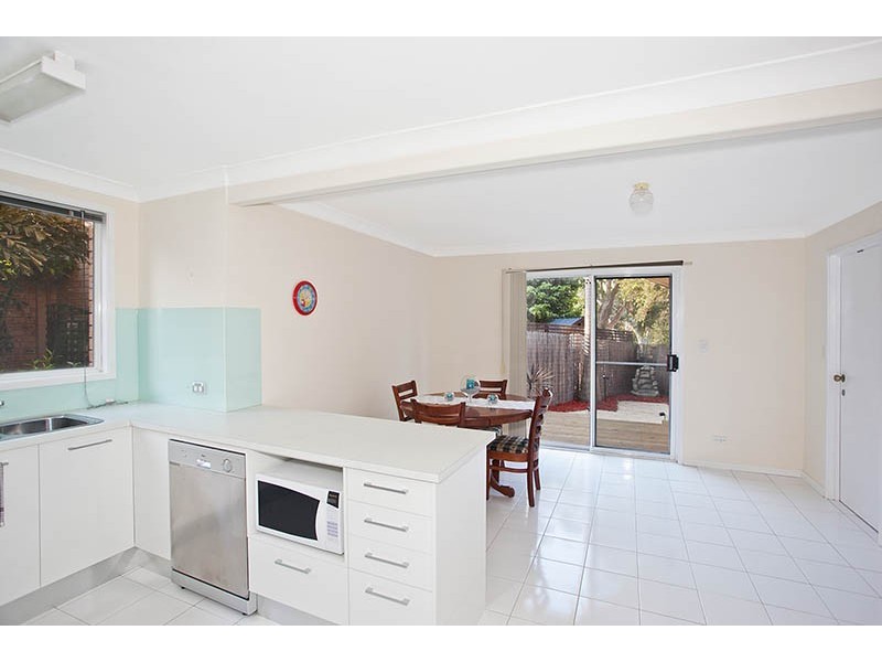 4/7 Dernancourt Avenue, Engadine NSW 2233