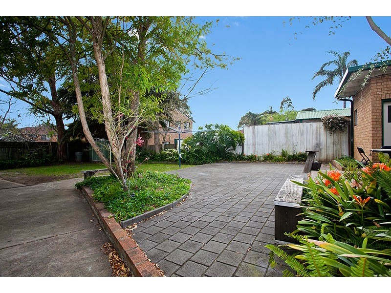 13 Amiens Avenue, Engadine NSW 2233
