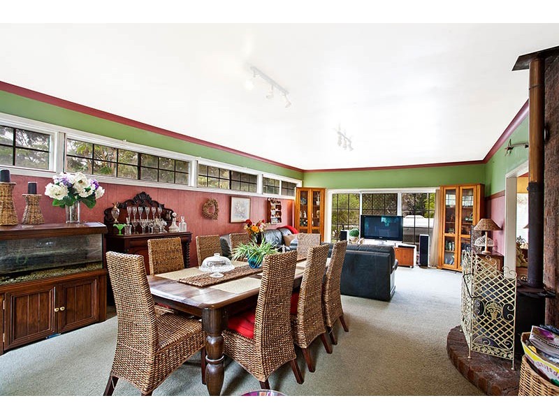 7 Hunter Street, Heathcote NSW 2233