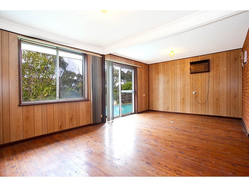 16 Croston Road, Engadine NSW 2233