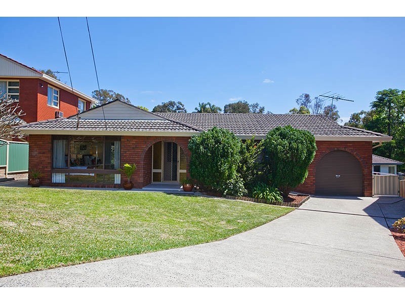 11 Larool Place, Engadine NSW 2233