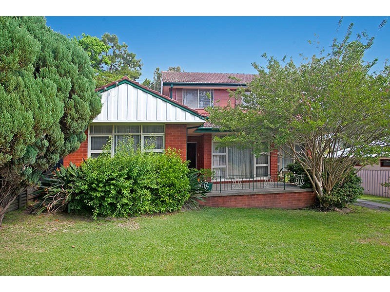 10 Bombell Avenue, Engadine NSW 2233