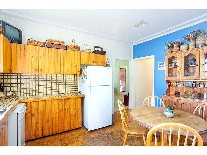 10 Bombell Avenue, Engadine NSW 2233