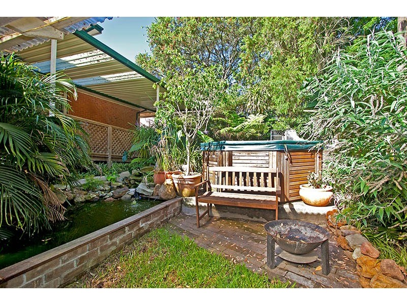 10 Bombell Avenue, Engadine NSW 2233