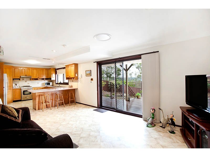 7 Capri Close, Heathcote NSW 2233