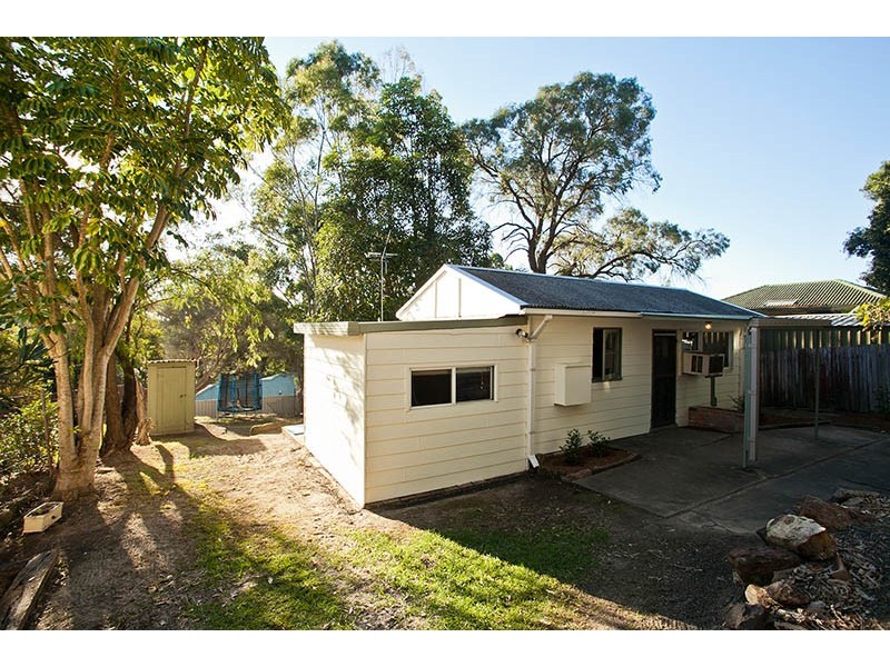 5 Banbal Road, Engadine NSW 2233