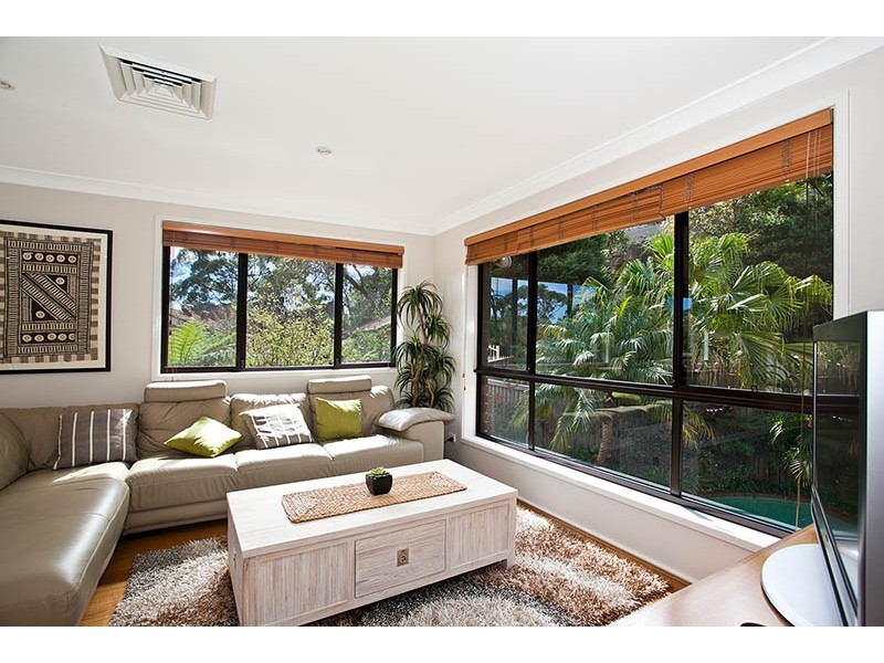 12 Derby Place, Yarrawarrah NSW 2233