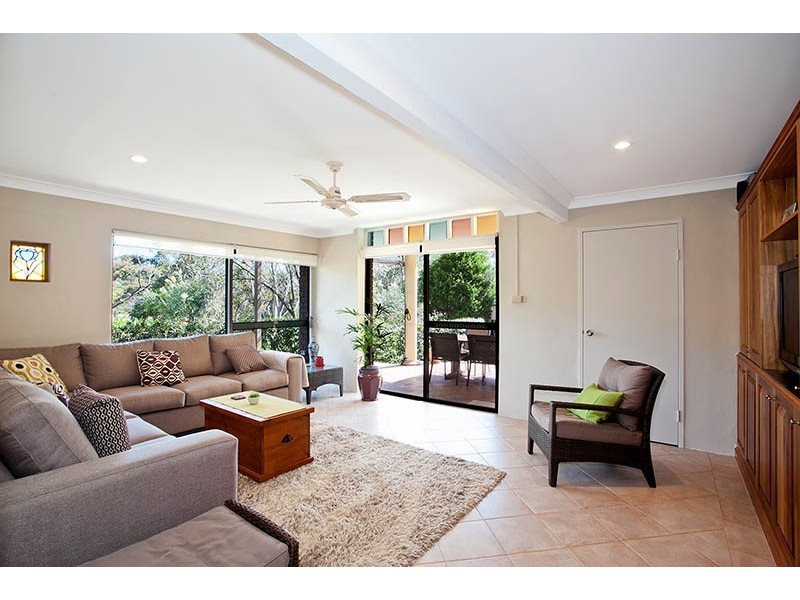 12 Derby Place, Yarrawarrah NSW 2233