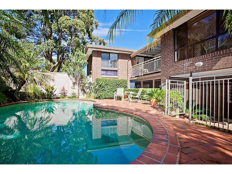 12 Derby Place, Yarrawarrah NSW 2233