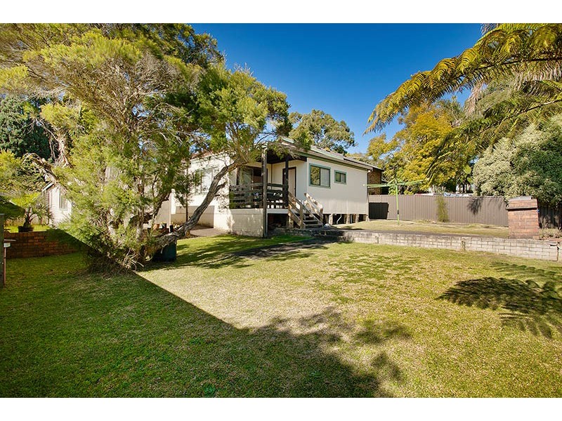 13 Forest Road, Heathcote NSW 2233