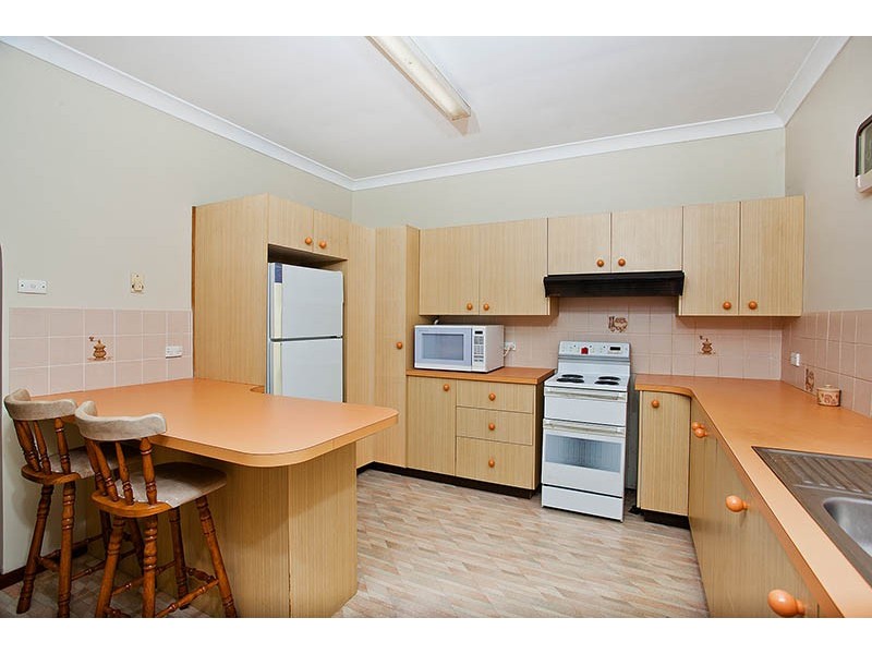 13 Forest Road, Heathcote NSW 2233