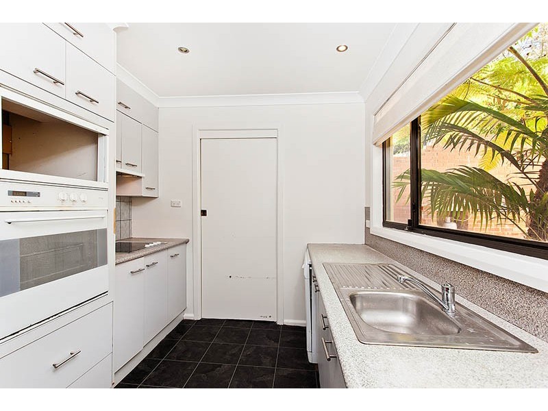 10 Leawarra Street, Engadine NSW 2233