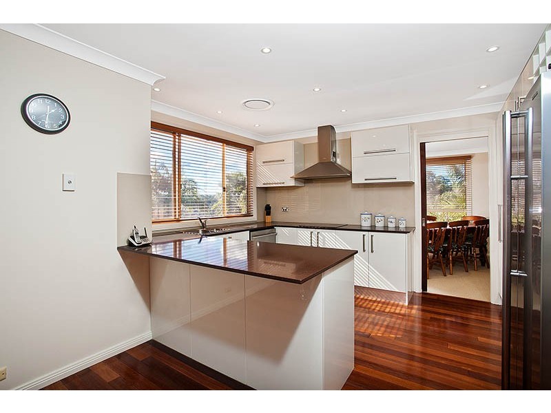 18 Mannikin Drive, Woronora Heights NSW 2233