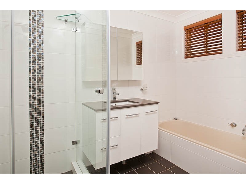 18 Mannikin Drive, Woronora Heights NSW 2233