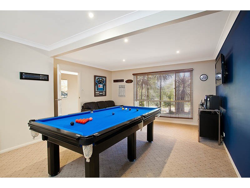 18 Mannikin Drive, Woronora Heights NSW 2233
