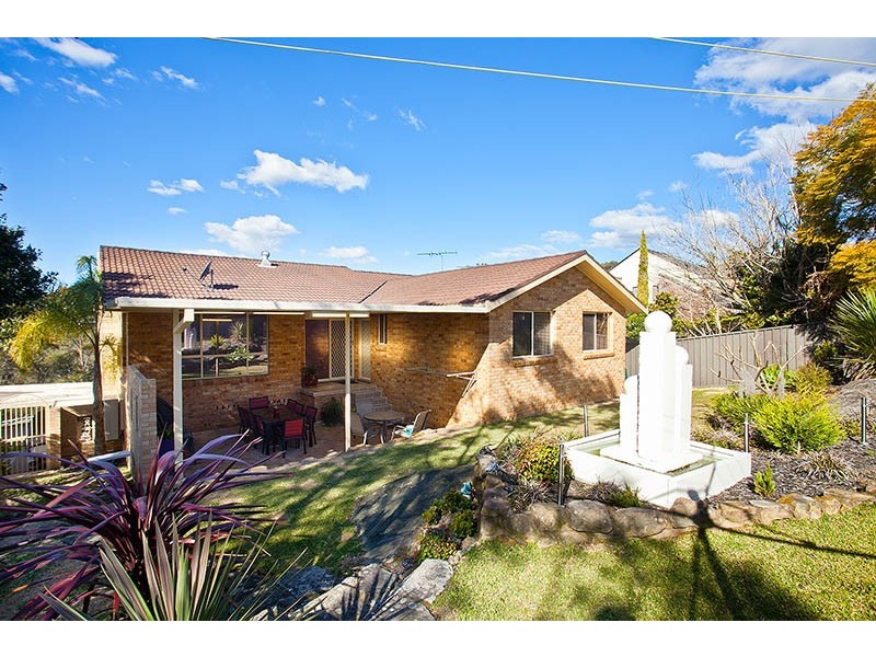 18 Mannikin Drive, Woronora Heights NSW 2233